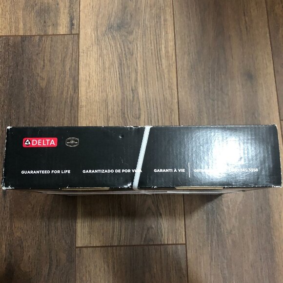 Delta Porter 2-Handle Centerset Bathroom Faucet Oil Rubbed Bronze Monoblock - Picture 5 of 9